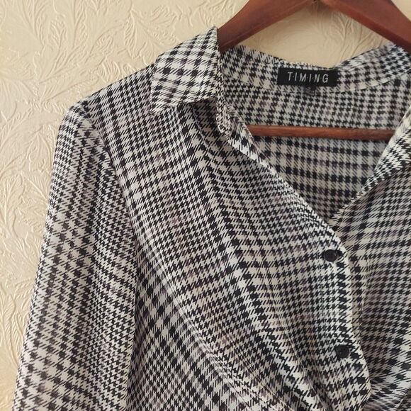 TIMING Houndstooth Cropped Blouse Sz Small - Picture 2 of 10